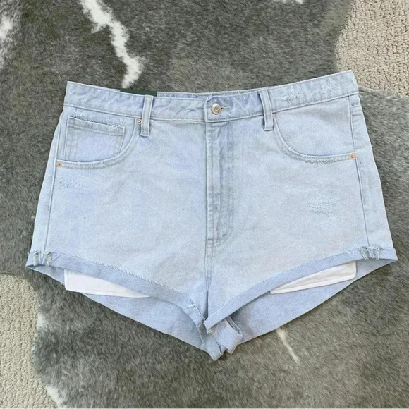 NWT Highest Rise Cheeky Shorts - Picture 2 of 11